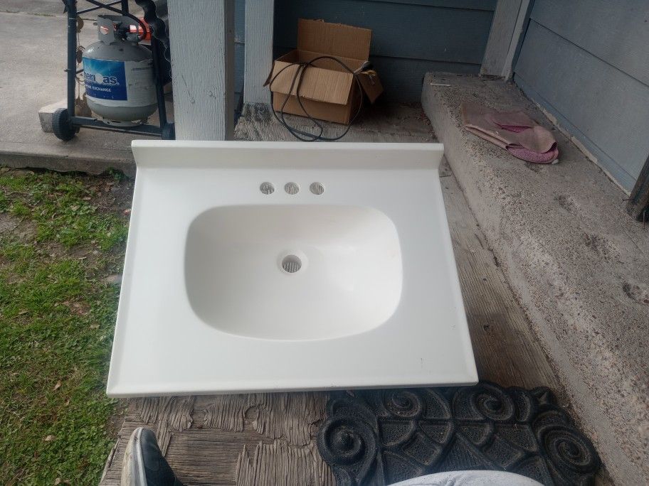 Small Bathroom Sink