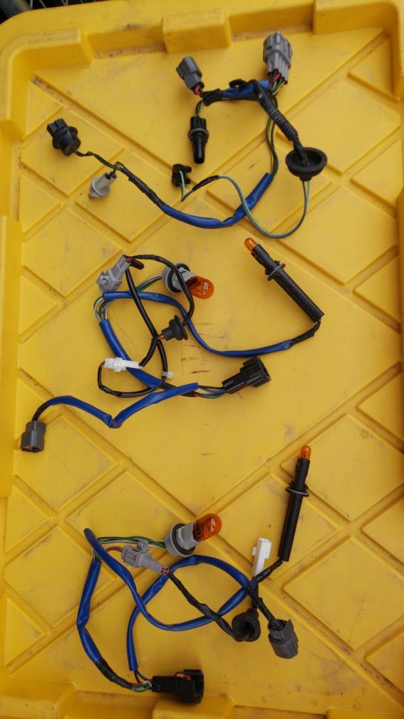Nissan 350z headlight harness 6 and 8 pin