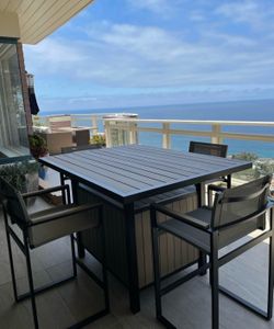 Living spaces patio table