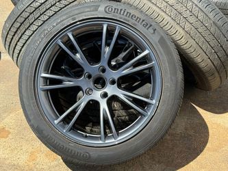 4x OEM 2025 Tesla Model Y Wheel Gemini Charcoal Rim CONTINENTAL TIRE APPROX 90% 255-45-19