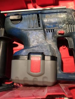 Bosch hammer drillWith the charger and battery