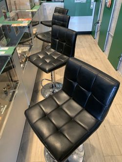 Set of 4 Black Adjustable Swivel Bar Stools