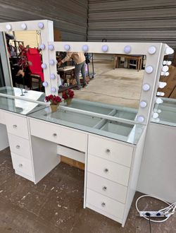 Glass Top Beautiful NEW Vanities