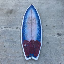 Surfboard-5’11 VMS