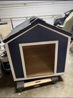 Large Dog Houses!
