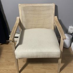 ACCENT CHAIR FOR SALE! 