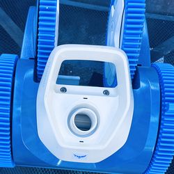 Pool Cleaner 4 wheel Hayward