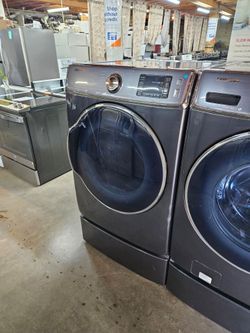 Blow Out Sale Warehouse Full Of Nice Like Brand New Washer Dryer Fridge Stove Oven Stackable Free Warranty