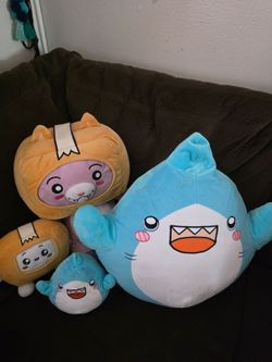Lanky box plush