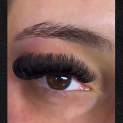 Freestyle-lashes-extenSionS-