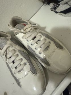 white Prada’s