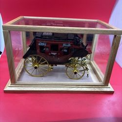 Franklin Mint Wells Fargo Overland Stagecoach W/Case! Diecast Model 1:16