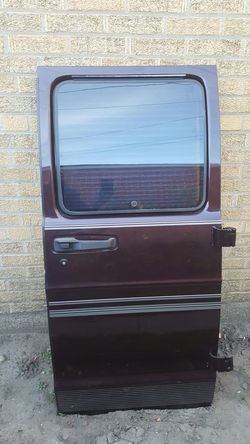 Dodge ram van/wagon side doors. Full size van - $175 (Chicago)
