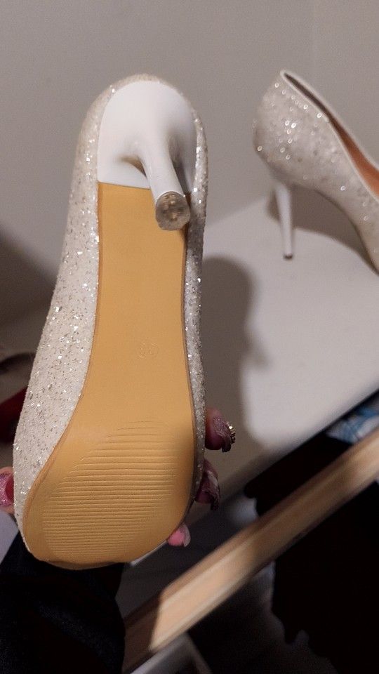 Bling Heels New Never Worn