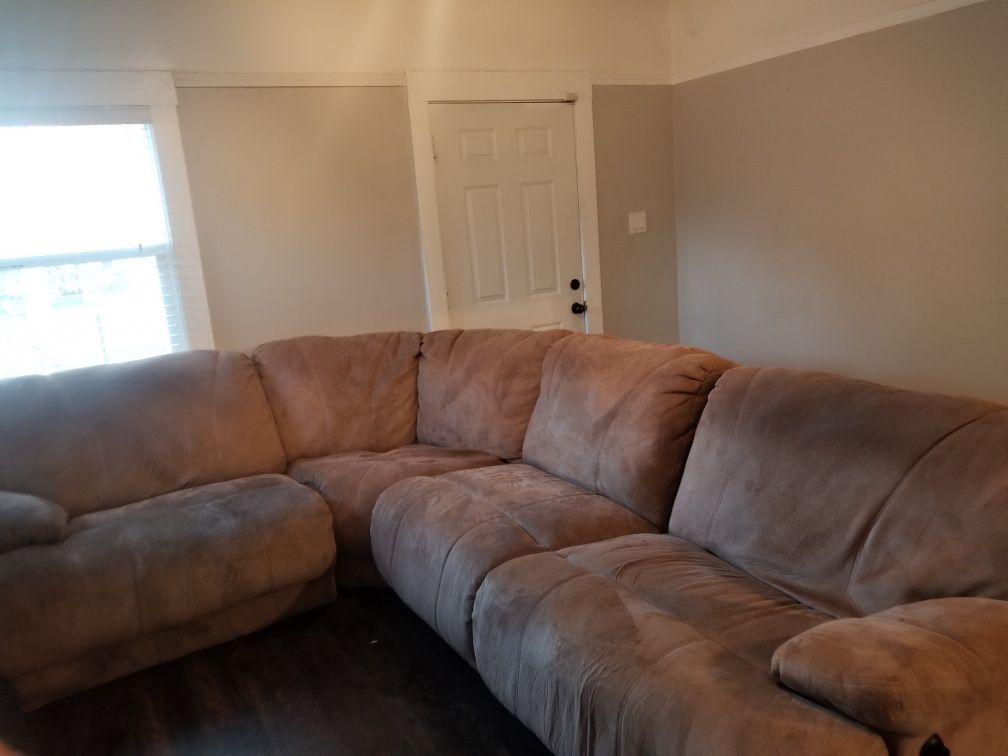 Free couch you pick up