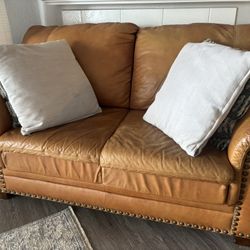 Leather couch Medium