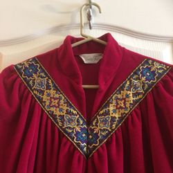 Vanity Fair Vintage Long Robe - Reduced