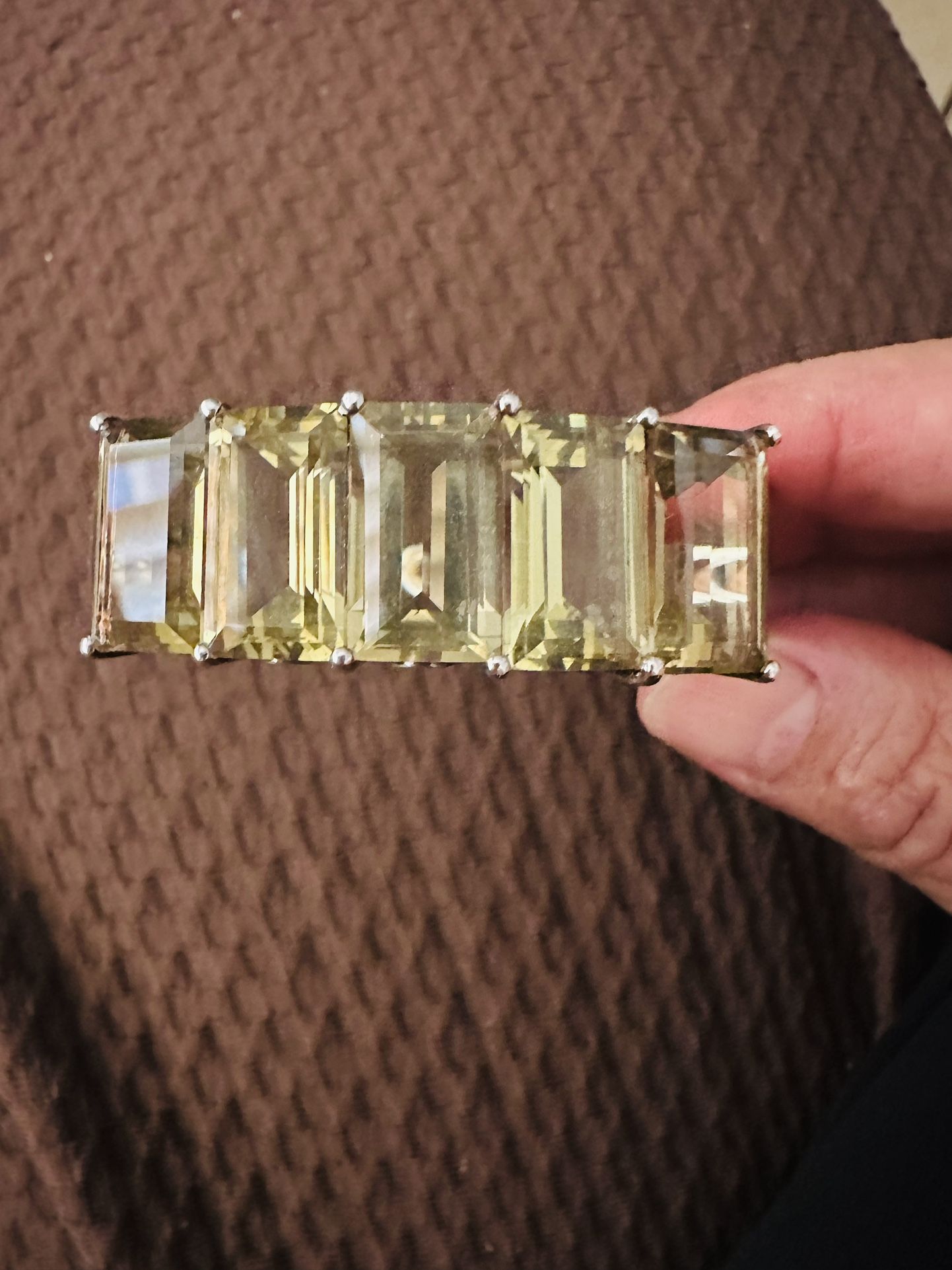 925 ESTERLING SILVER BRAZZALETE WITH YELLOW STONES BEAUTIFUL PERFECT CONDITION OBO .