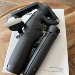 DJI Osmo Mobile 6 Smartphone Gimbal
