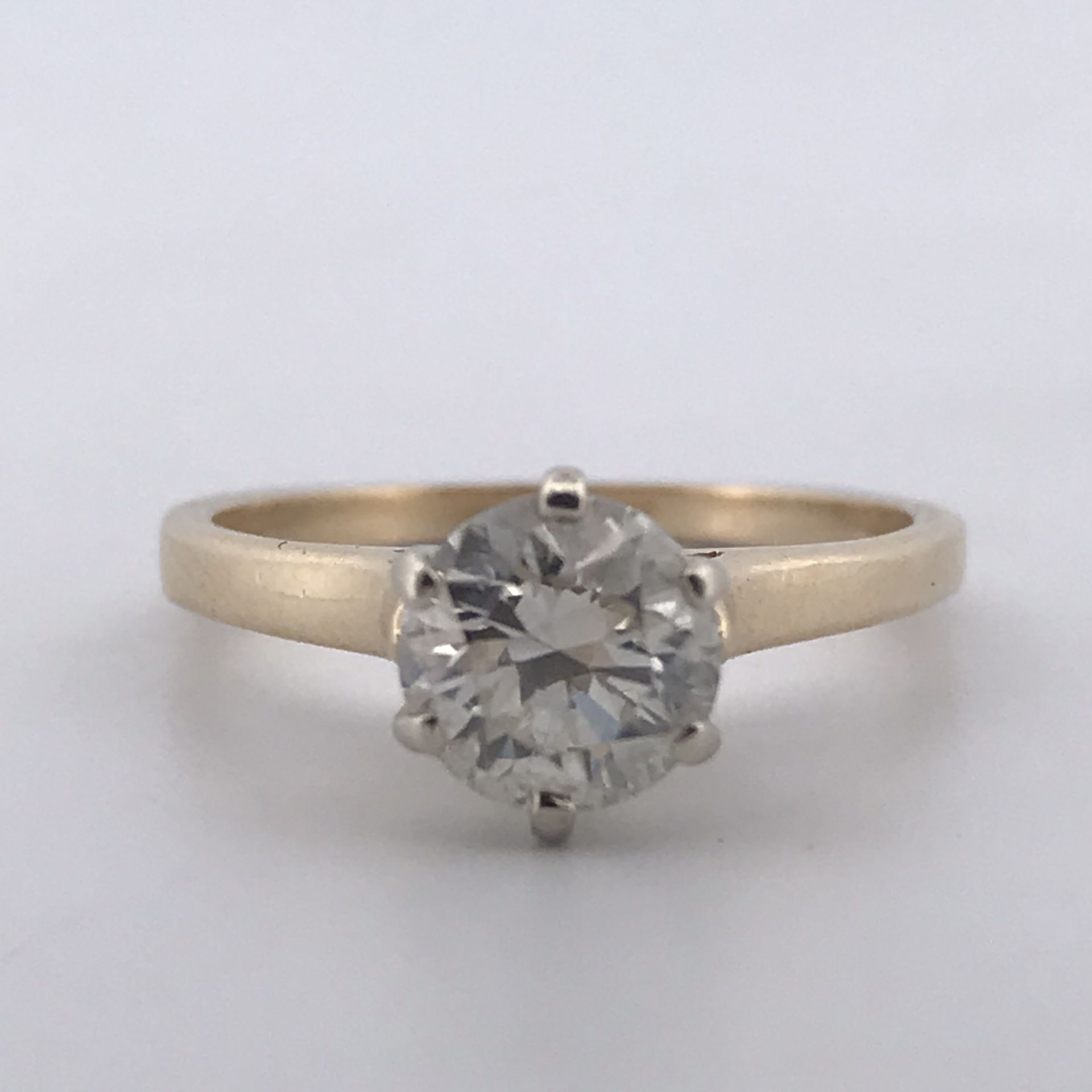 14k Yellow gold 1.10 diamond ring size 6.5