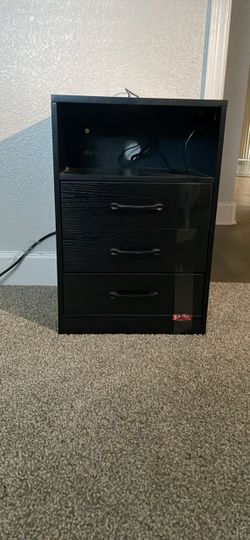Night stand with plug in