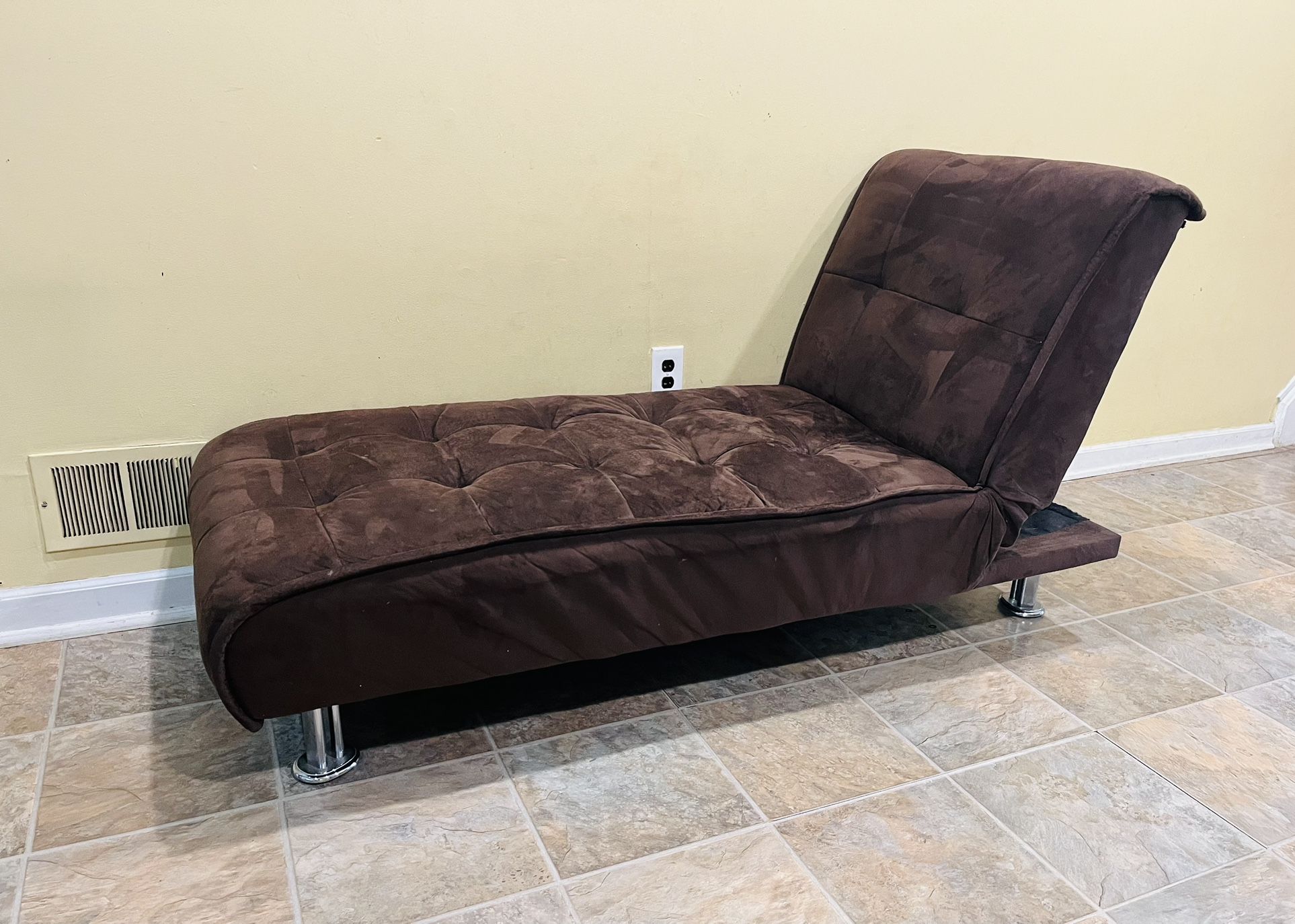 Armless Velvet Chaise Lounge - Adjustable