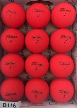 12 Titleist TruFeel Matte Red Golf Balls 5/4a Lot D116
