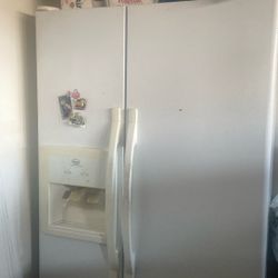 Side By Side Refrigerator 