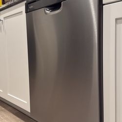 Whirlpool Dishwasher