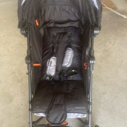 Lightweight stroller