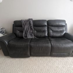 Black Leather Couch 