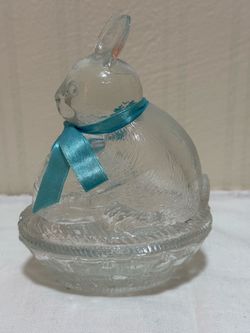 Clear Glass Rabbit Lidded Candy Dish Woven Basket Base Small Trinket Box