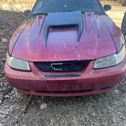 2000 Ford Mustang 