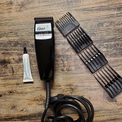Oster Pet Clippers/With New Combs 