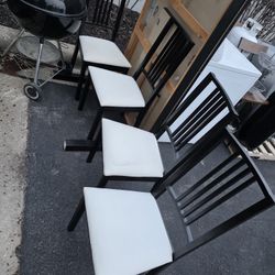 4 Dining Chairs