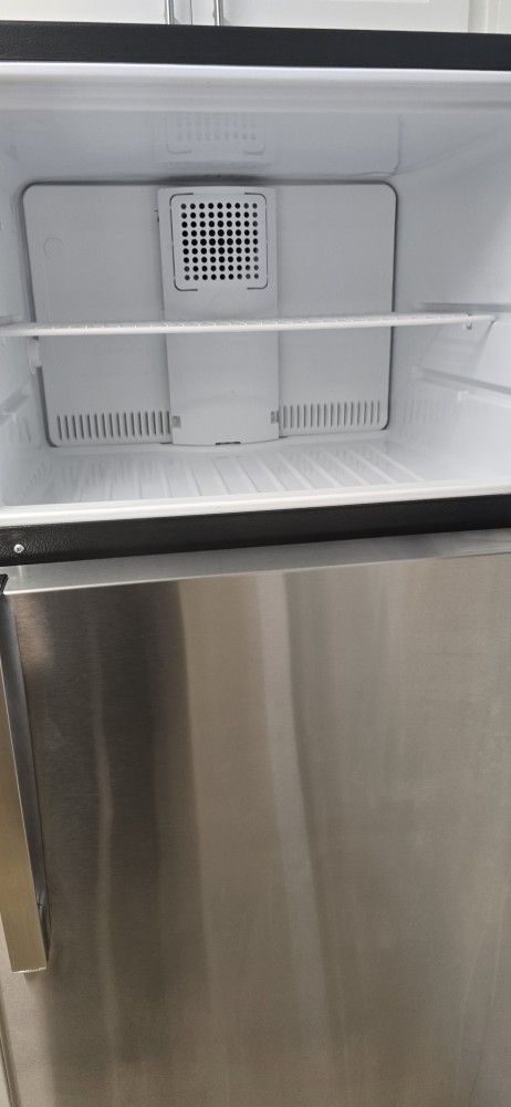 Ge Refrigerator