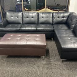 Sectional By Homelegance