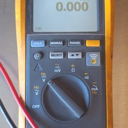 Fluke 3000 FC meter