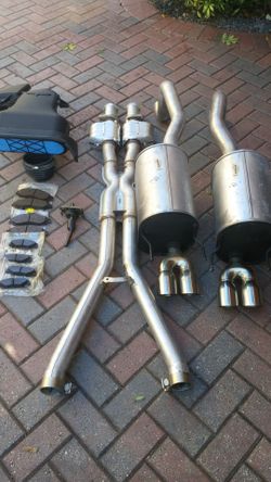 C6 exhaust system and Air cleaner