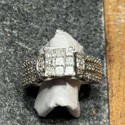1 CT Diamond Ring  Size 5 1/2