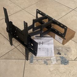 New In Box 26 To 65 Inch Swivel Full Motion Articulating 400x400 Max VESA 100 Lbs Weight Capacity 