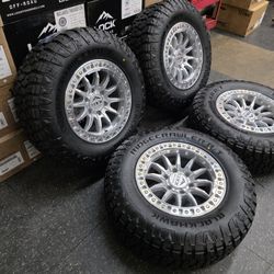 17" LOCK rims w- 32" RT Tires.  $1350