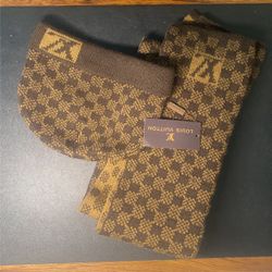 Louis Vuitton Beanie and Scarf