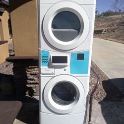 maytag Stackable Washer And Dryer..
