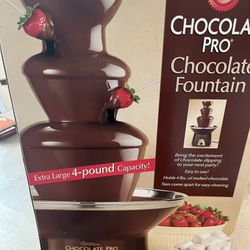 Chocolate Fountain - Wilton Chocolate Pro