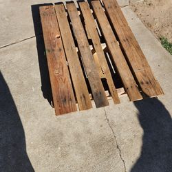 Pallet 42x30