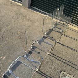 25 cada silla /sillas transparentes buenas /25 each transparent chairs 