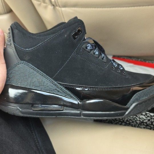 Jordan 3 Black Cats