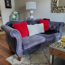 65.5'' Gray Upholstered Loveseat - Sofa