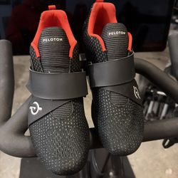 Peloton With 3 Pair Of Shoes